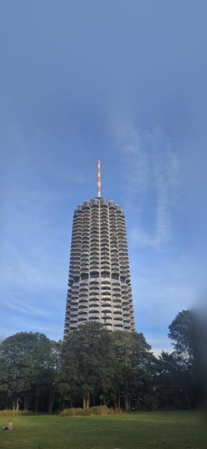 Royal - Sky - Suite Augsburg Buitenkant foto
