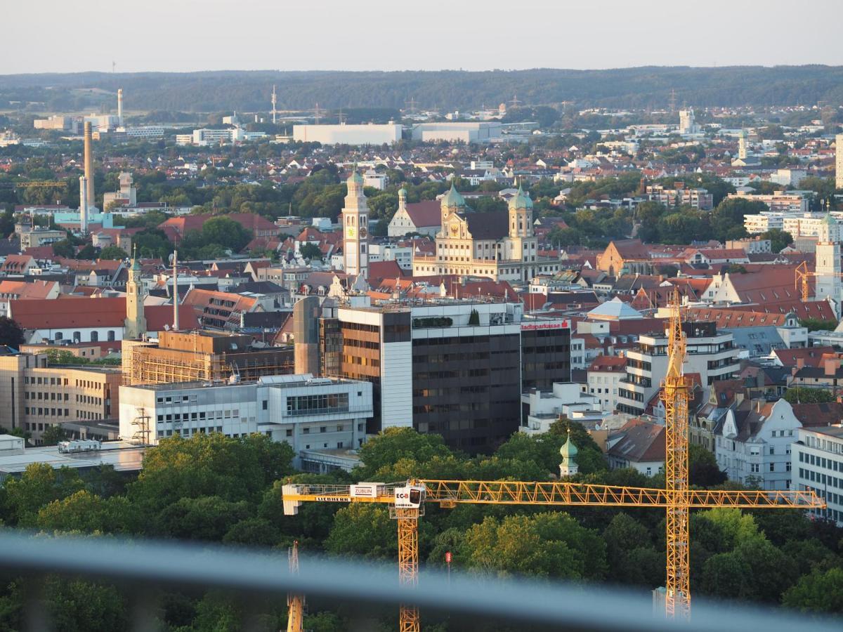 Royal - Sky - Suite Augsburg Buitenkant foto