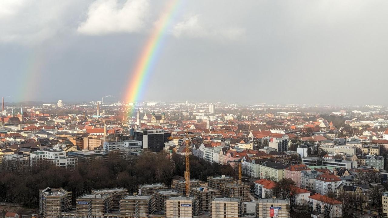 Royal - Sky - Suite Augsburg Buitenkant foto