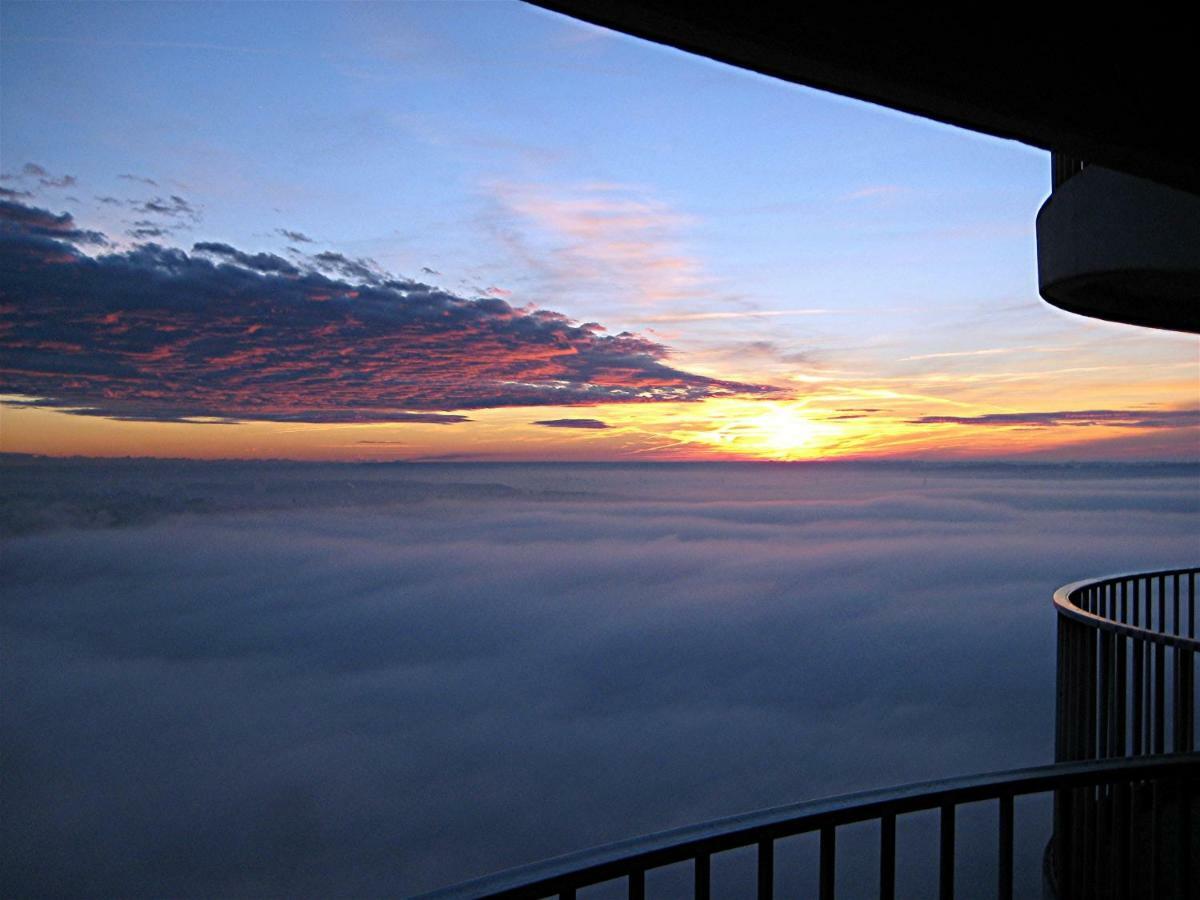 Royal - Sky - Suite Augsburg Buitenkant foto